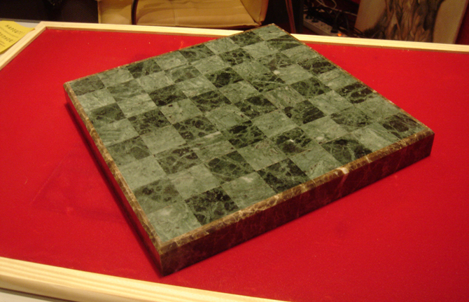 Изготовление каменной шахматной доски